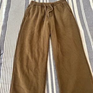 Hollister Men's Tan Sweatpants